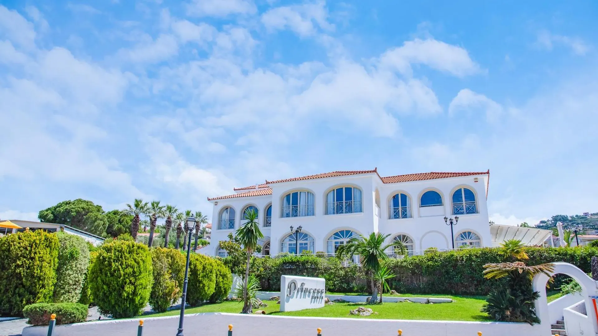 Princess Hotel Lassi