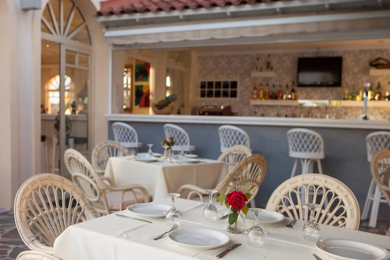 ***  Princess Hotel Lassi  Greece